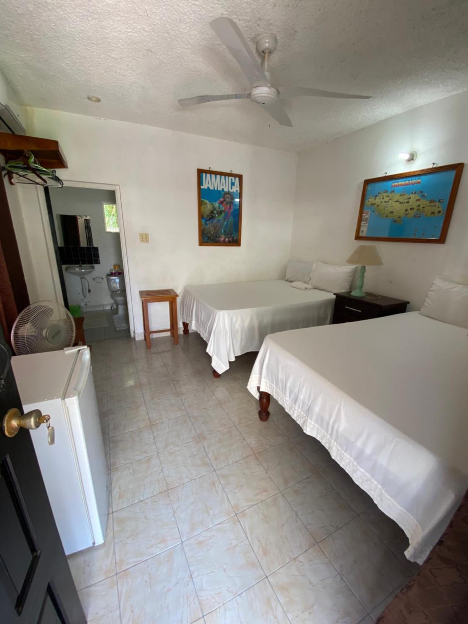 Westport Cottage Negril Chambre photo